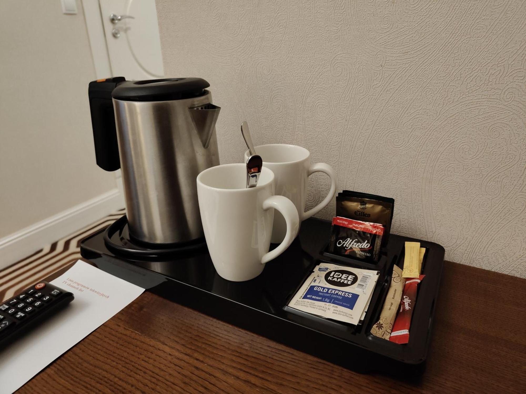 Hotel Royal & Spa Μπιάλιστοκ Εξωτερικό φωτογραφία A tea tray